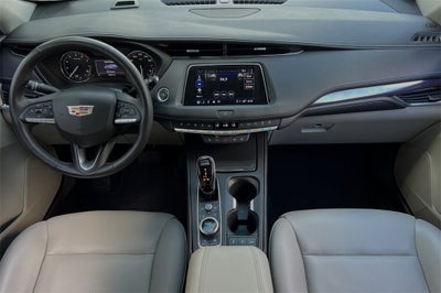 2023 Cadillac XT4 Luxury