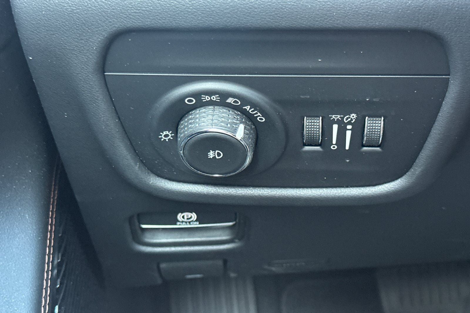 2022 Jeep Grand Cherokee L Summit