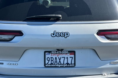 2022 Jeep Grand Cherokee L Summit