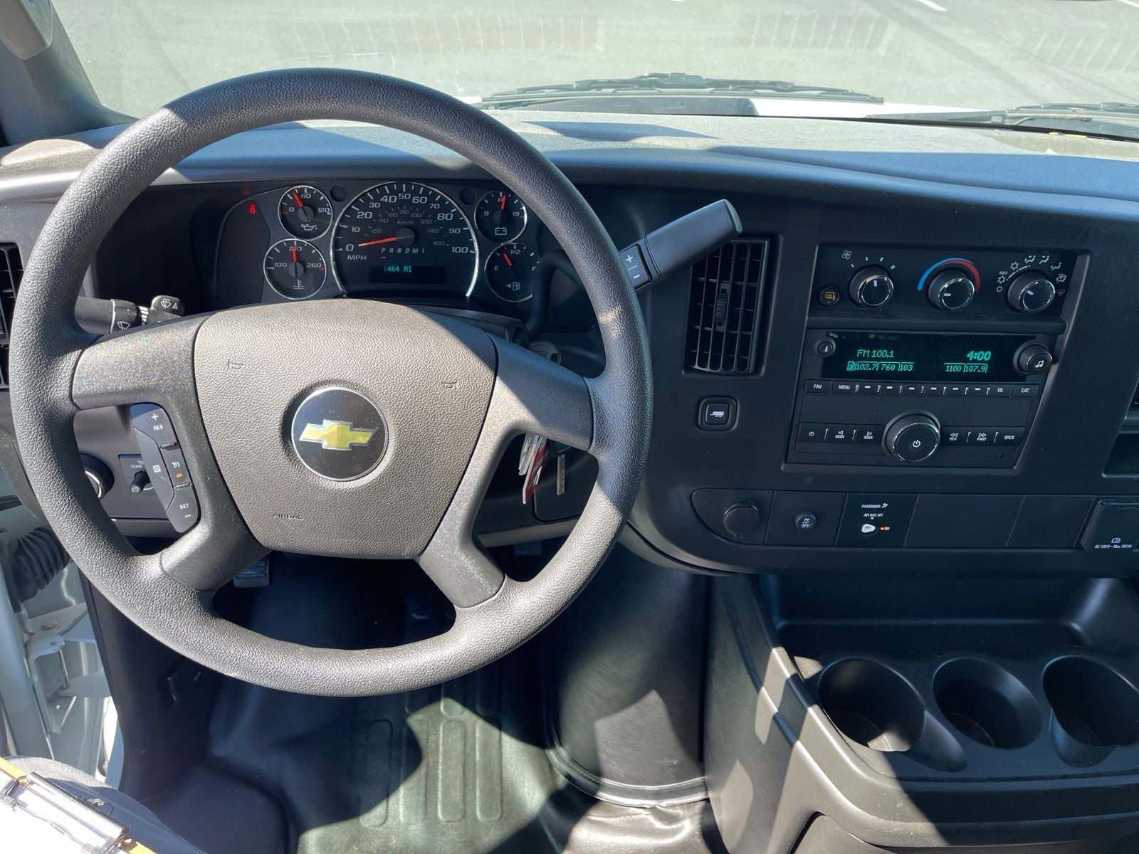 2025 Chevrolet Express 2500 Work Van Cargo