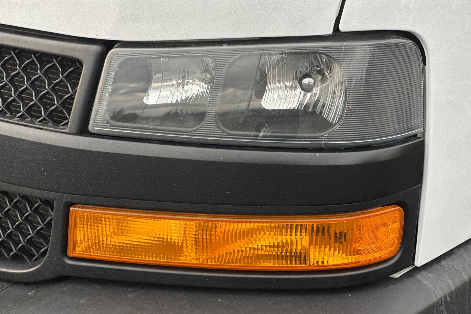 2023 Chevrolet Express 2500 Work Van Cargo