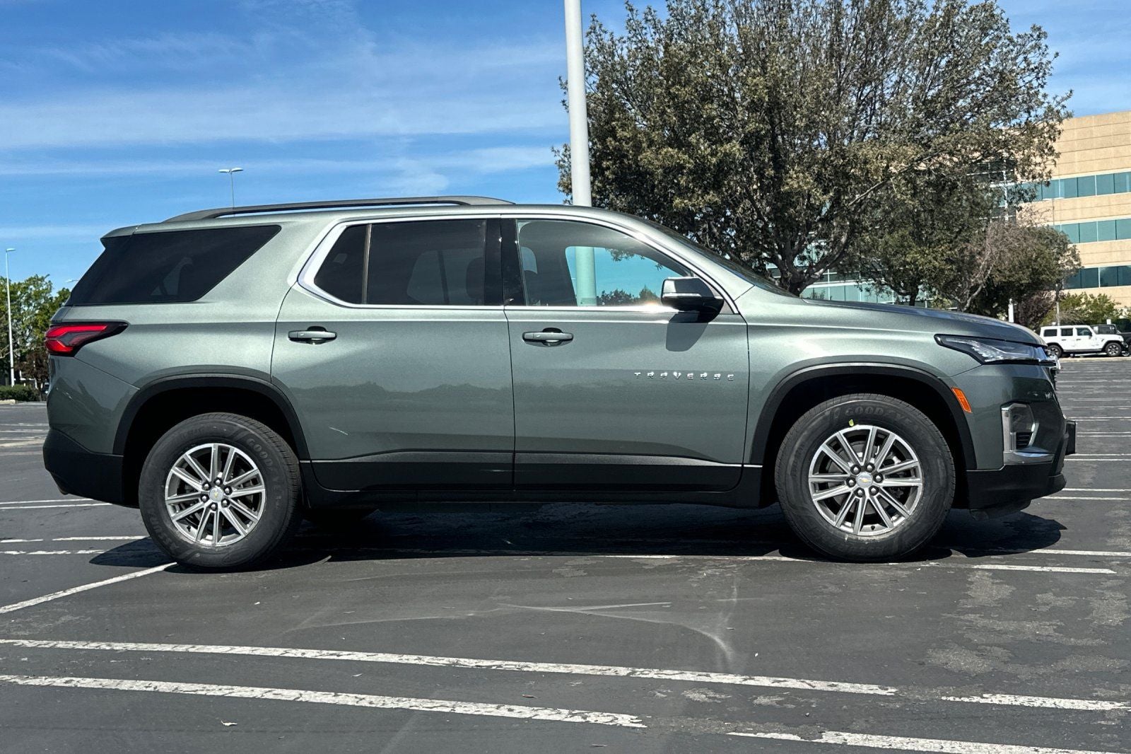 2023 Chevrolet Traverse LT 1LT