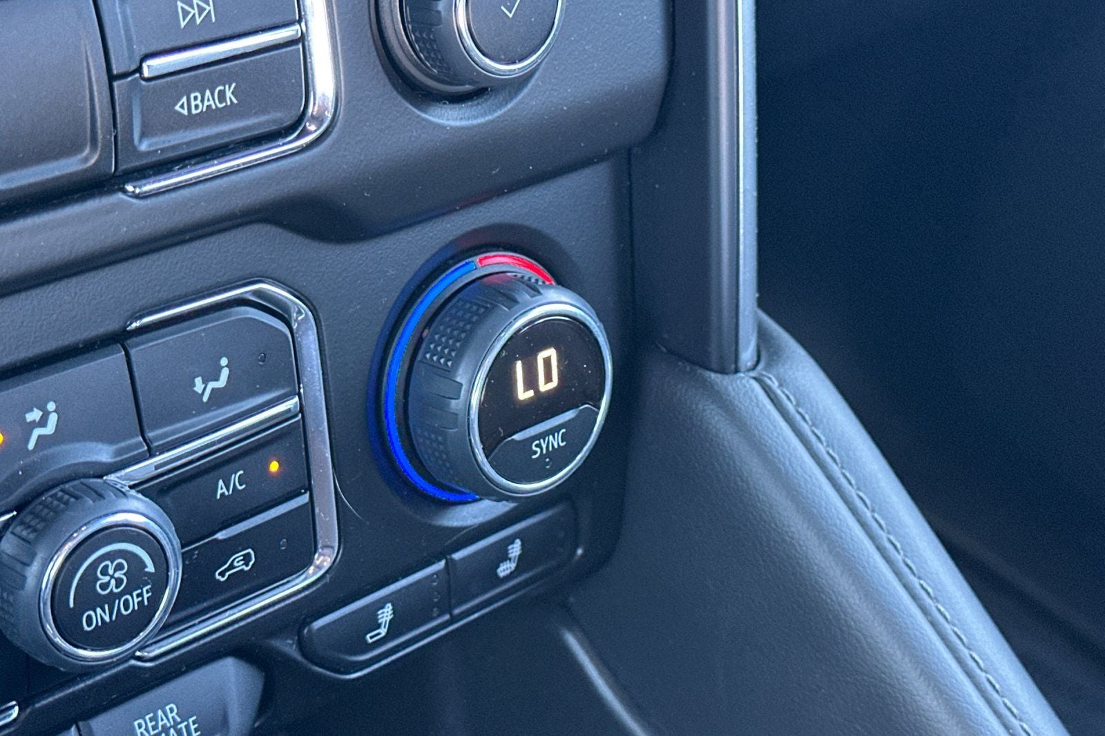 2024 Chevrolet Tahoe Z71 - Photo 28