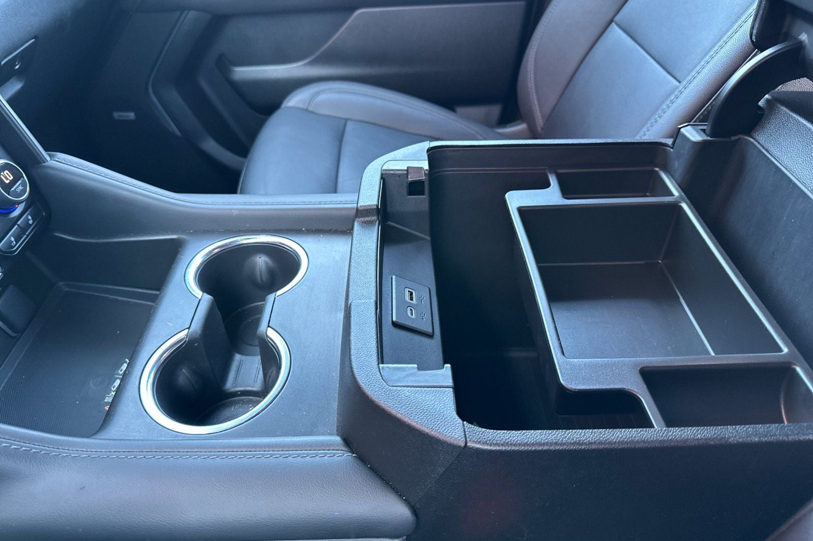2024 Chevrolet Tahoe Z71 - Photo 30