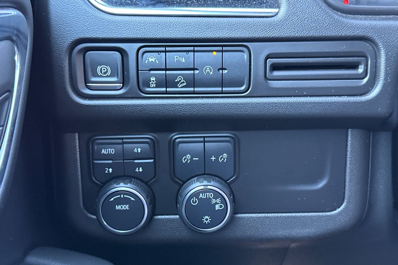 2024 Chevrolet Tahoe Z71 - Photo 40