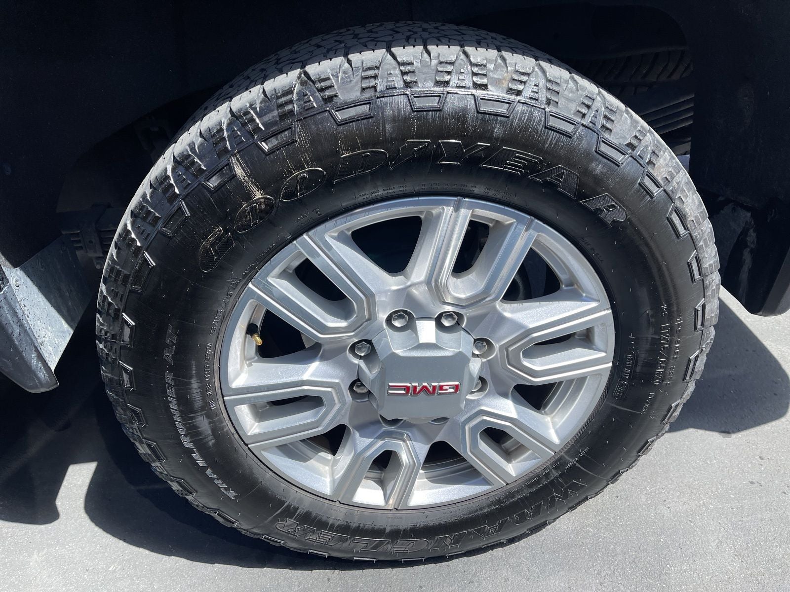 2023 GMC Sierra 2500HD SLT