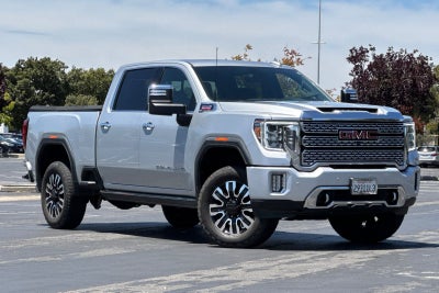 2022 GMC Sierra 2500HD Denali