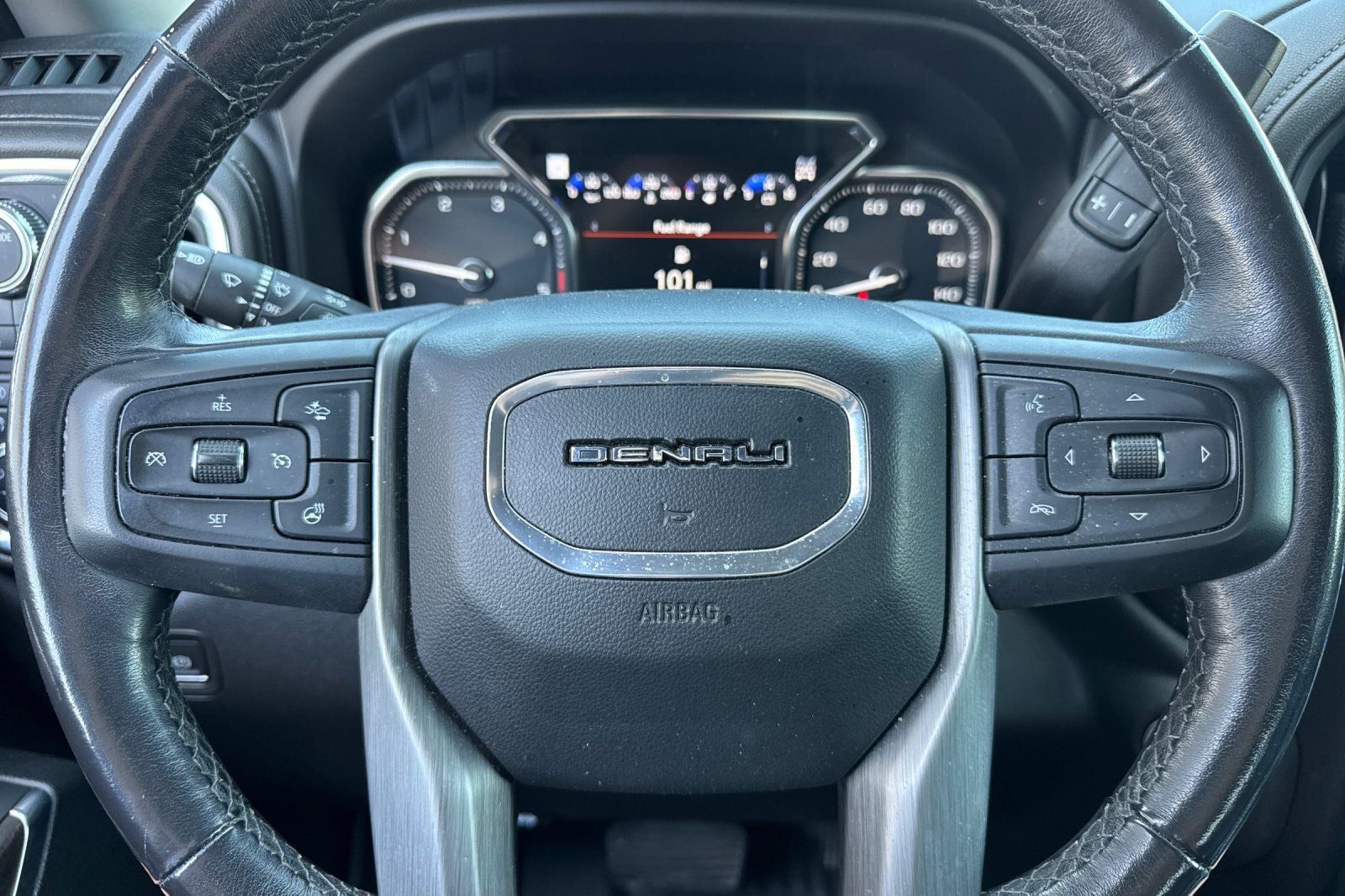 2022 GMC Sierra 2500HD Denali