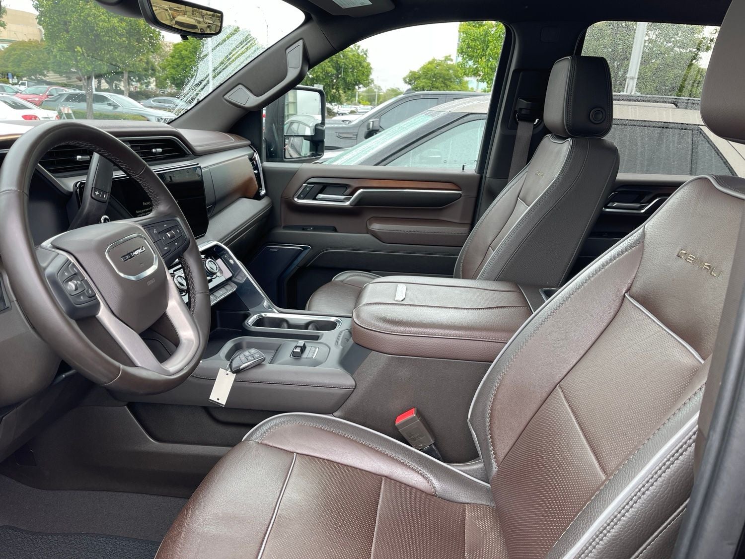 2024 GMC Sierra 2500HD Denali