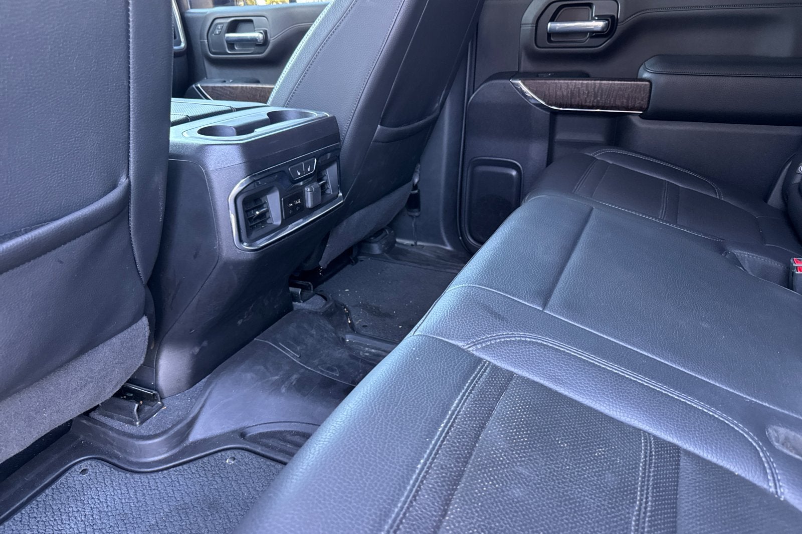 2023 GMC Sierra 2500HD Denali