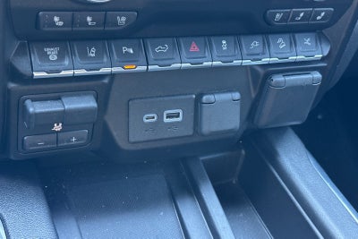 2023 GMC Sierra 2500HD Denali