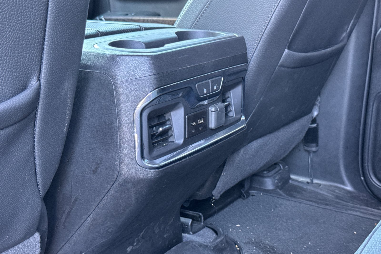 2023 GMC Sierra 2500HD Denali