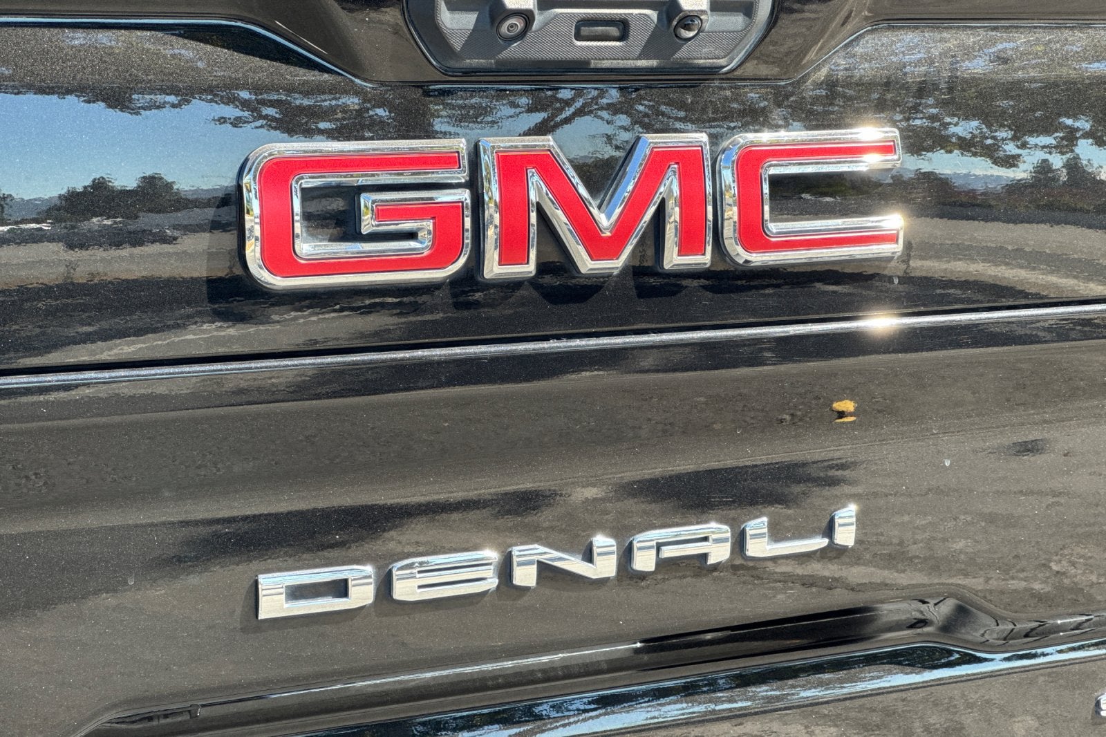 2023 GMC Sierra 2500HD Denali