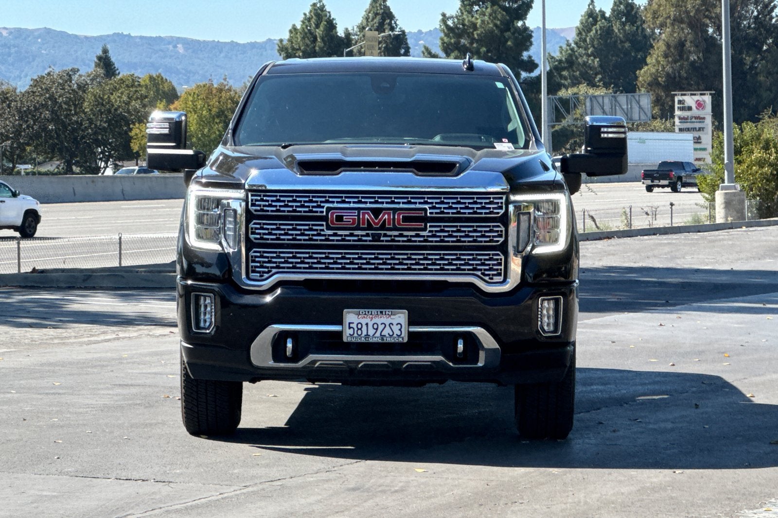 2023 GMC Sierra 2500HD Denali