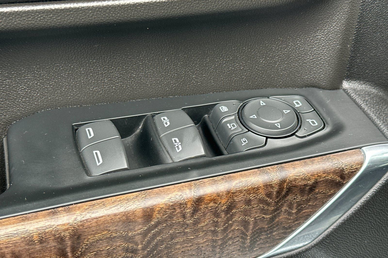 2023 GMC Sierra 2500HD Denali