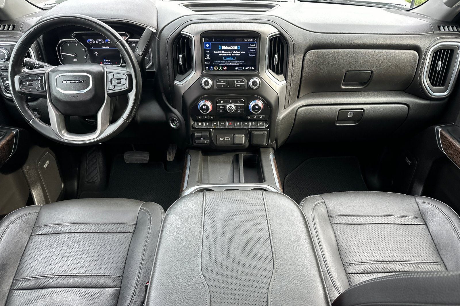 2023 GMC Sierra 2500HD Denali