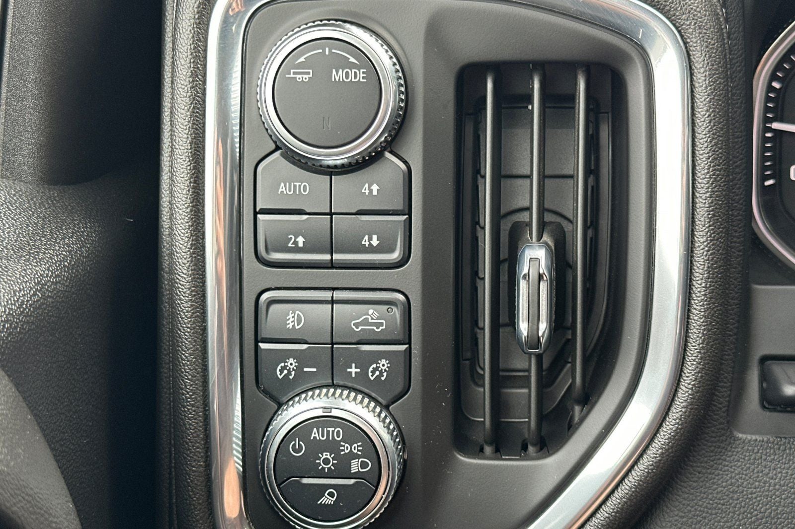 2023 GMC Sierra 2500HD Denali