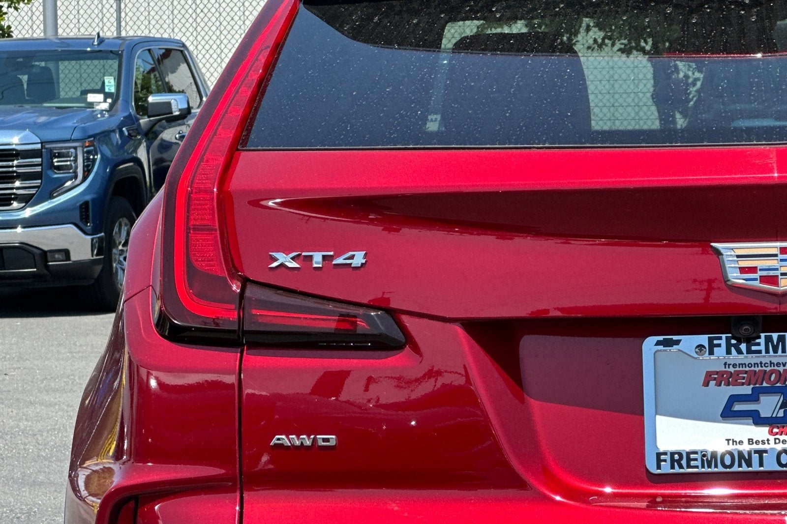 2024 Cadillac XT4 Premium Luxury