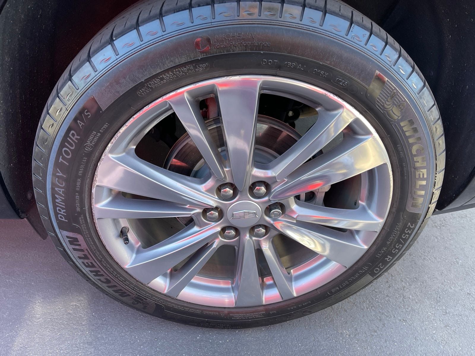 2023 Cadillac XT6 Premium Luxury