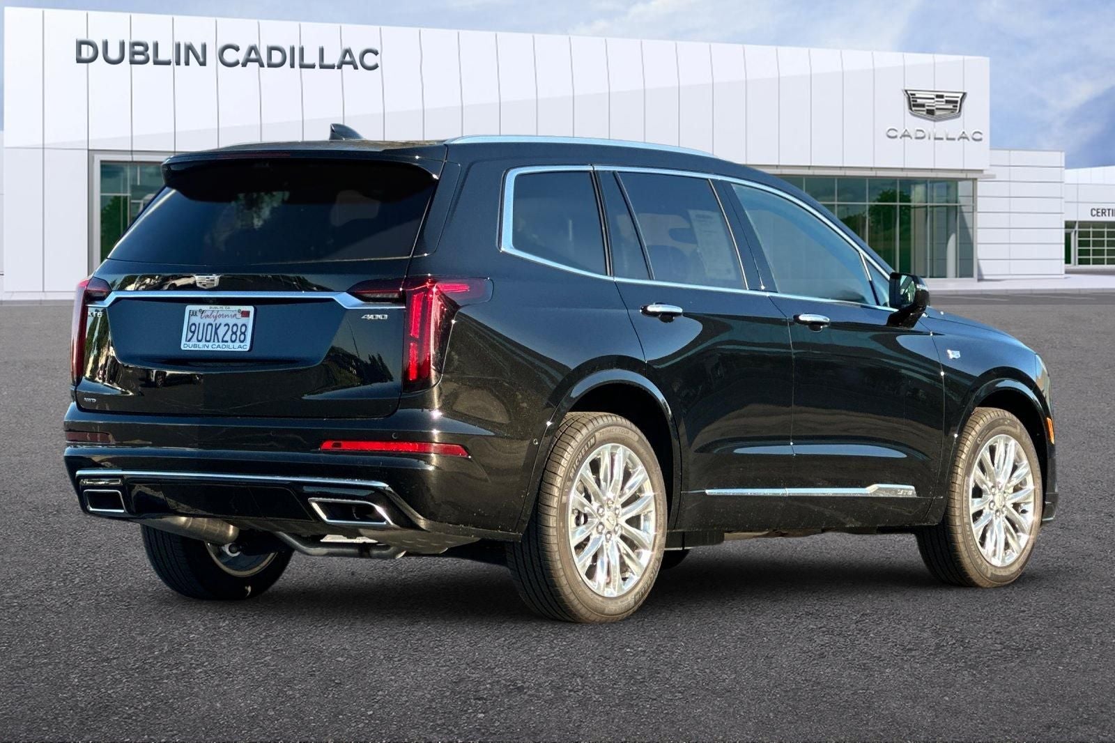 2025 Cadillac XT6 Premium Luxury