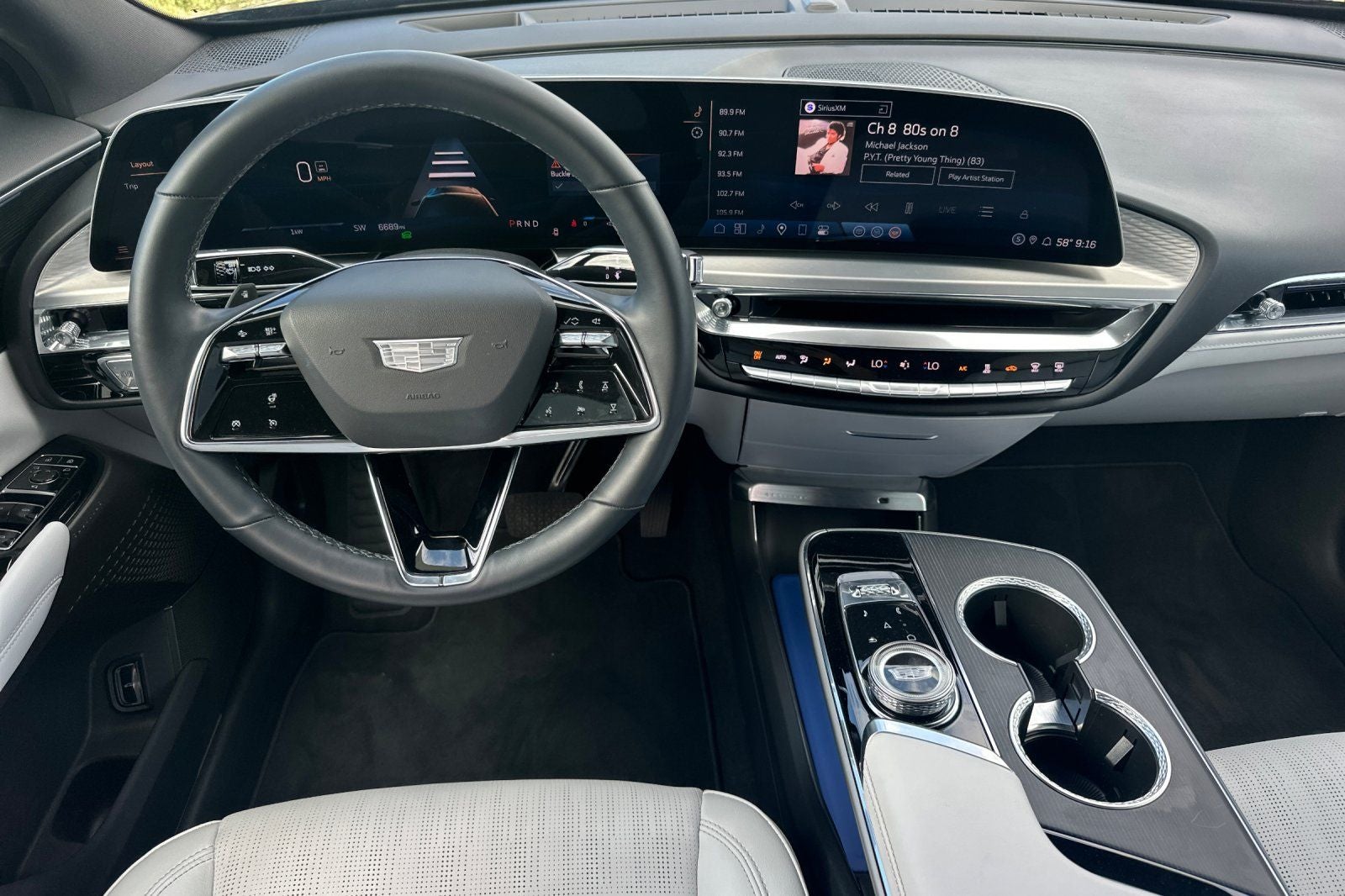 2024 Cadillac LYRIQ Sport