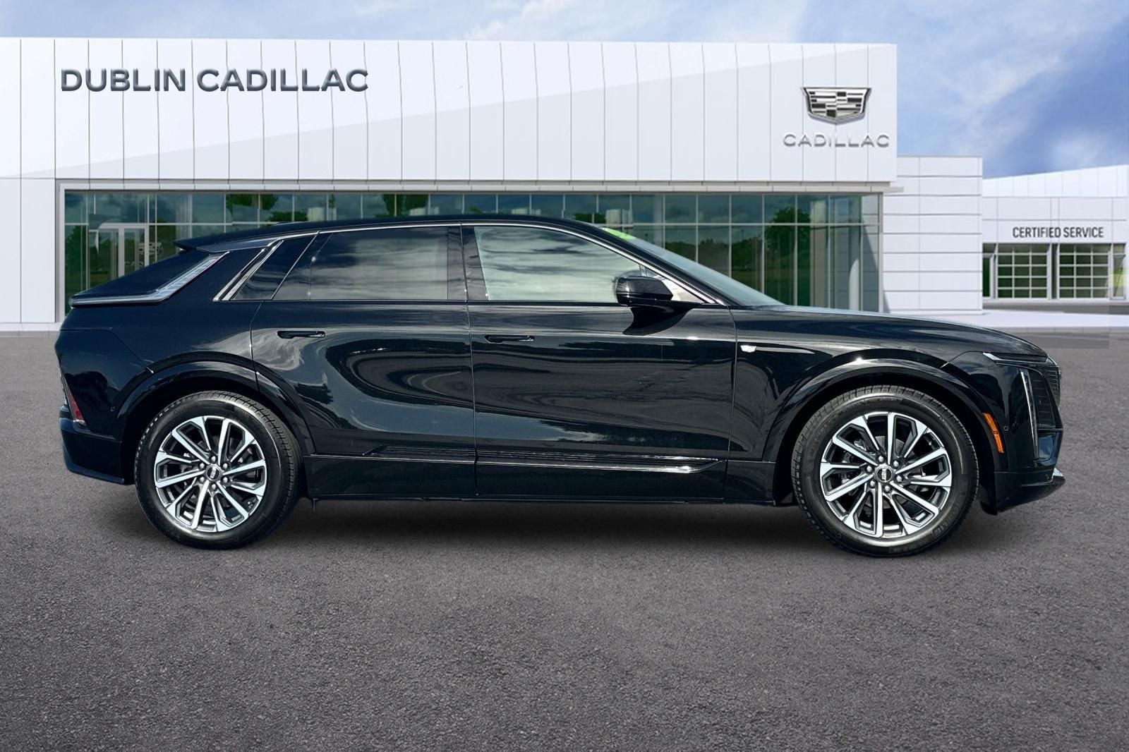2024 Cadillac LYRIQ Sport