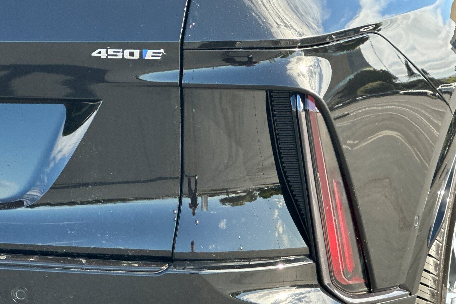 2024 Cadillac LYRIQ Sport