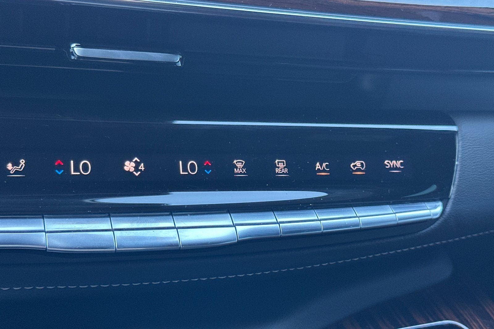 2022 Cadillac Escalade Luxury