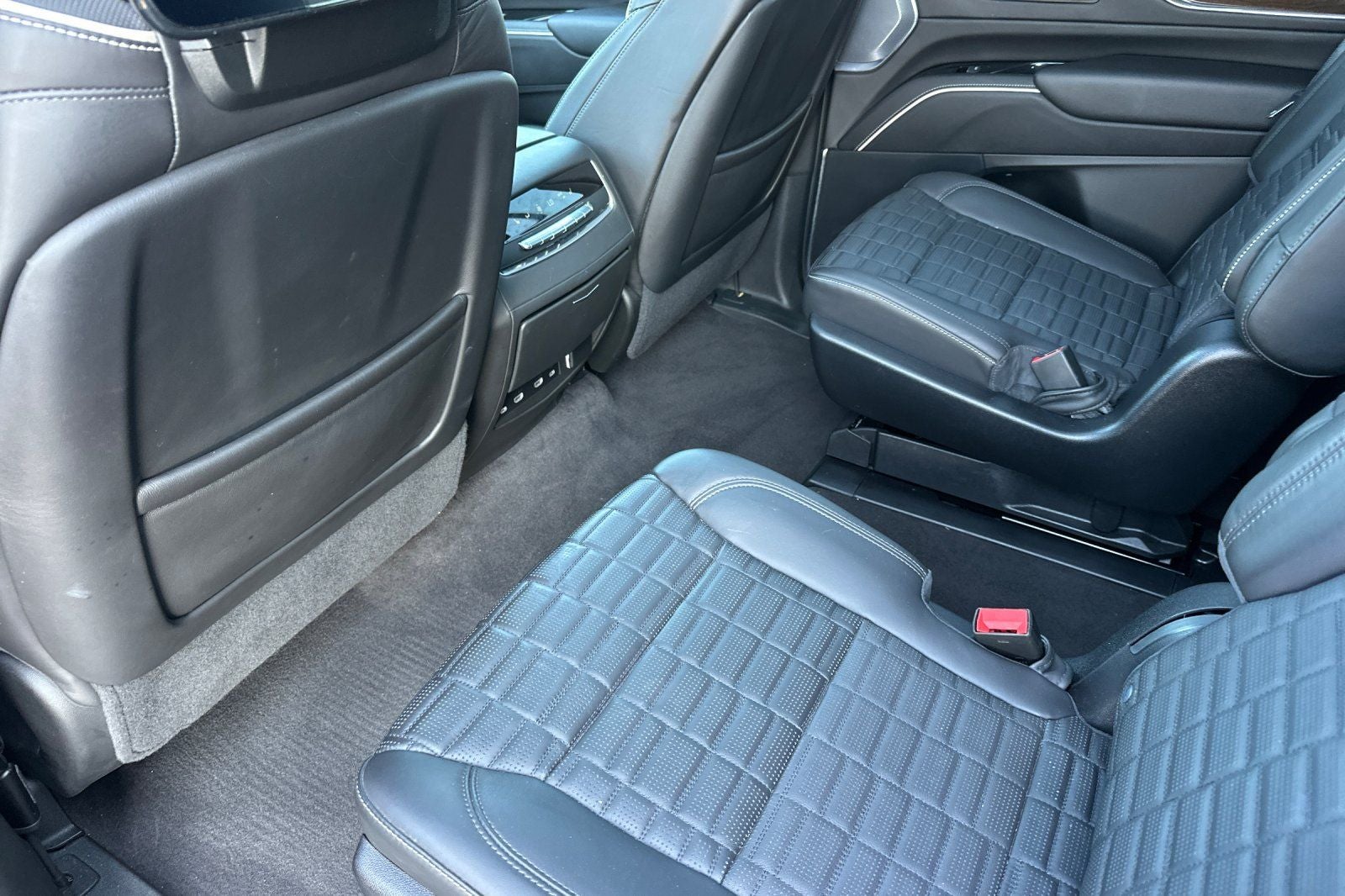 2024 Cadillac Escalade Premium Luxury Platinum