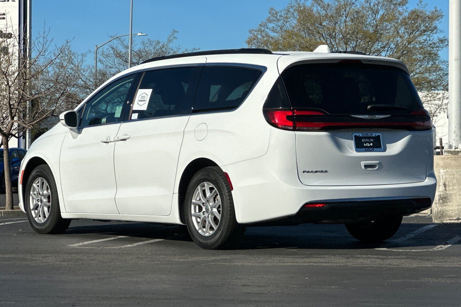 2022 Chrysler Pacifica Touring L