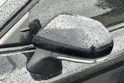 2022 Toyota Camry Hybrid SE