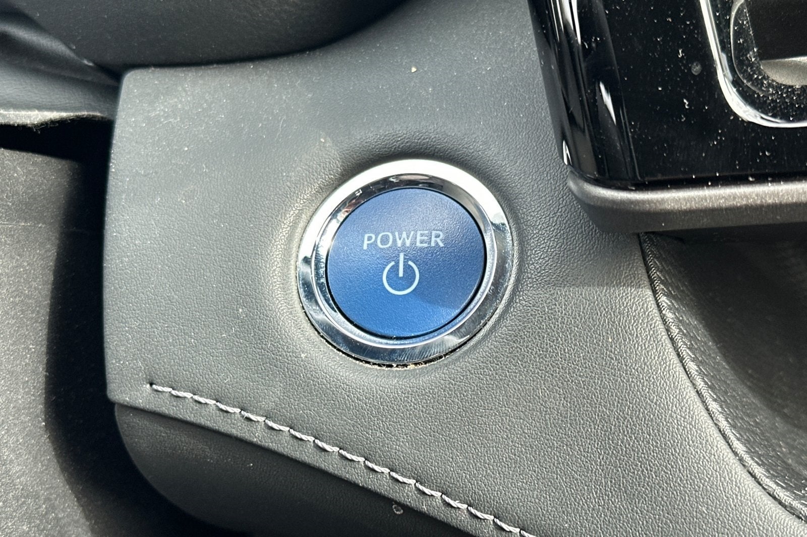 2022 Toyota Highlander Hybrid Limited