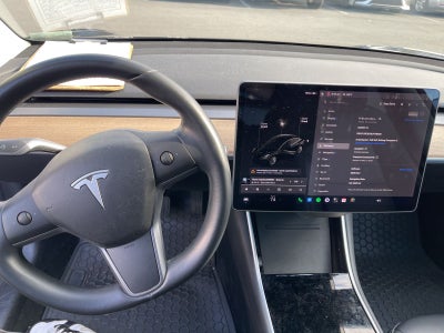 2018 Tesla Model 3 Mid Range