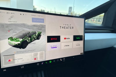 2024 Tesla Cybertruck Base