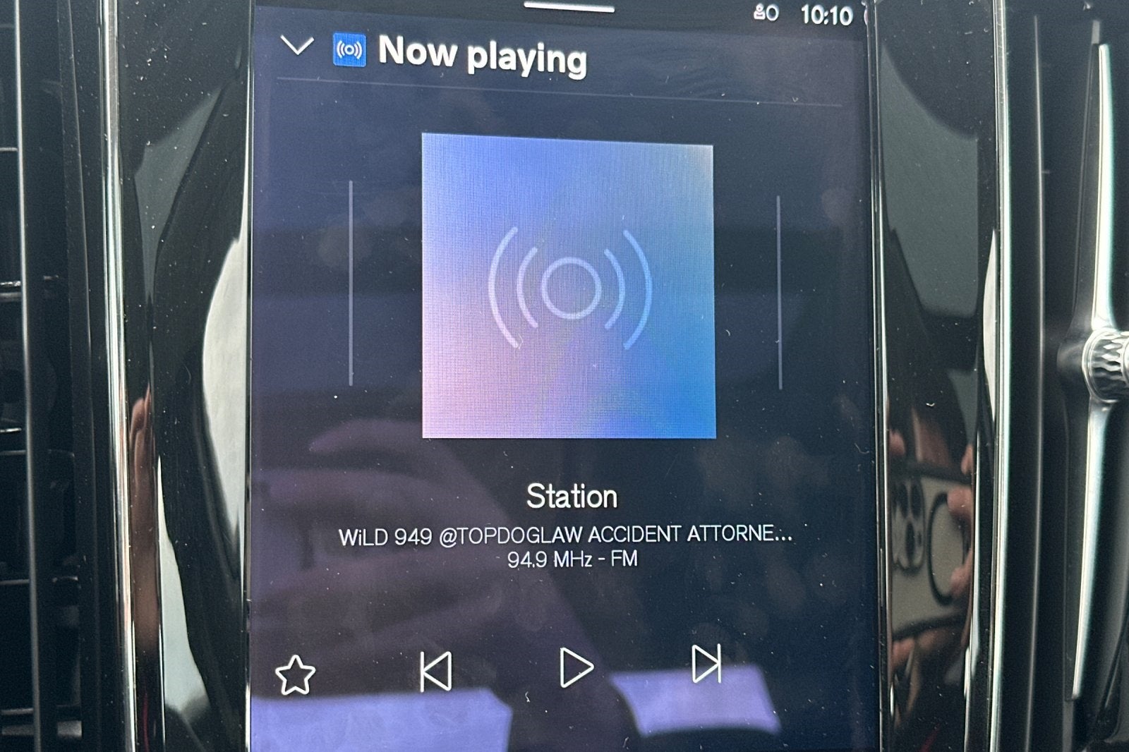 2024 Volvo S60 B5 Plus Dark Theme