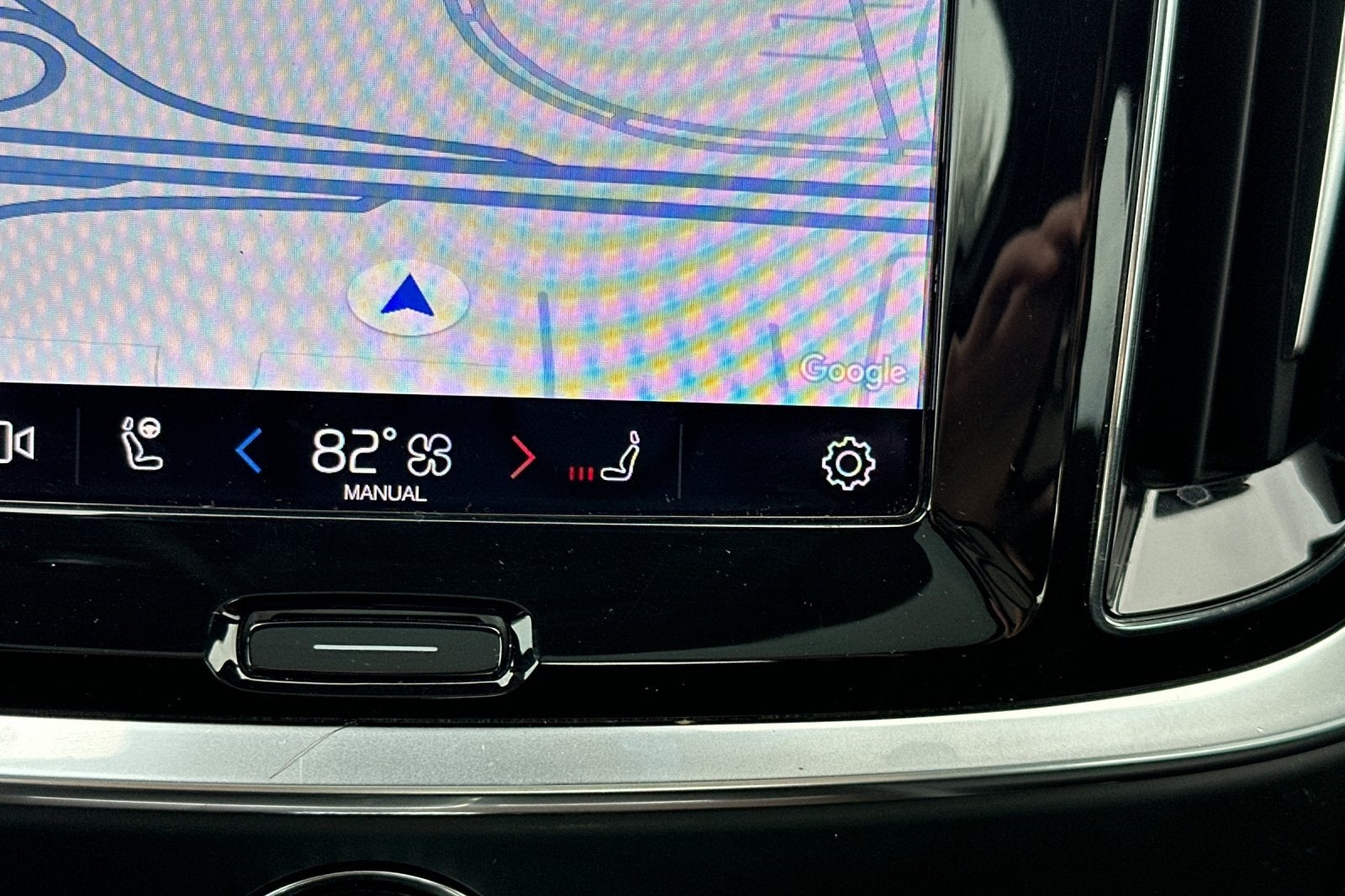 2024 Volvo S60 B5 Plus Dark Theme