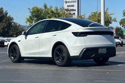2026 Tesla Model Y Long Range