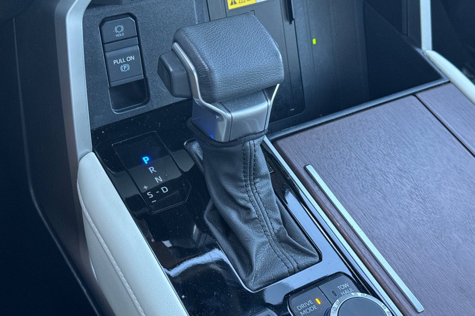 2023 Toyota Sequoia Capstone