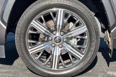 2023 Toyota Sequoia Capstone