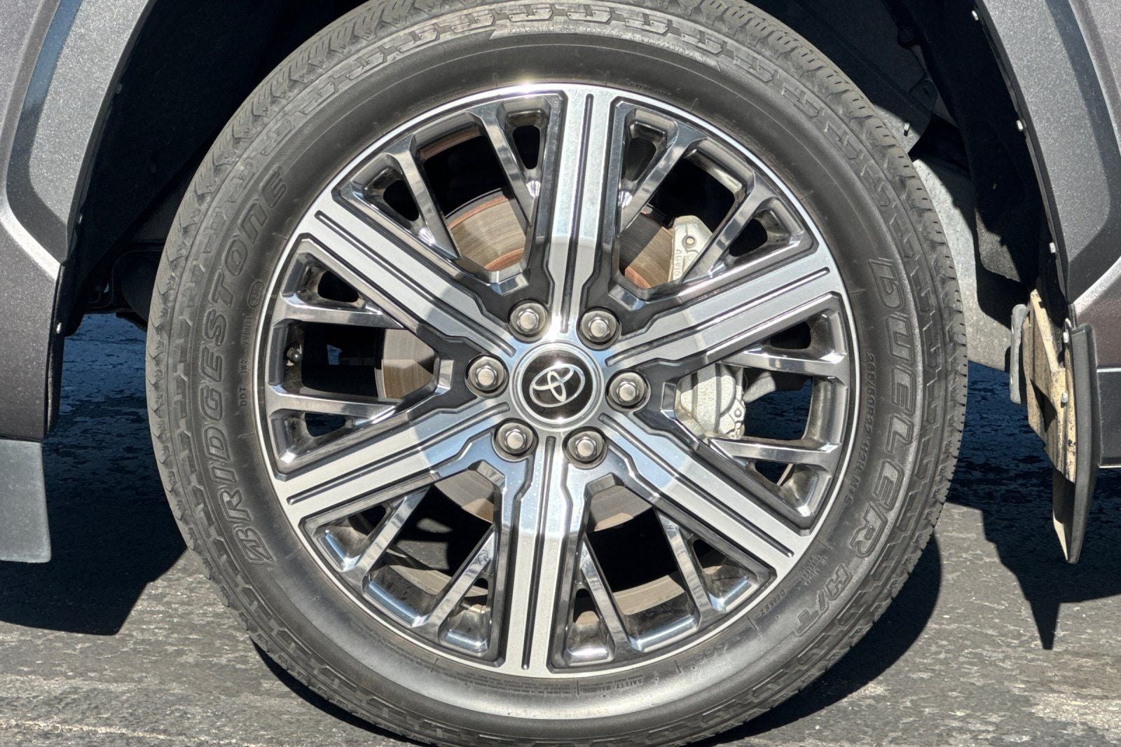 2023 Toyota Sequoia Capstone