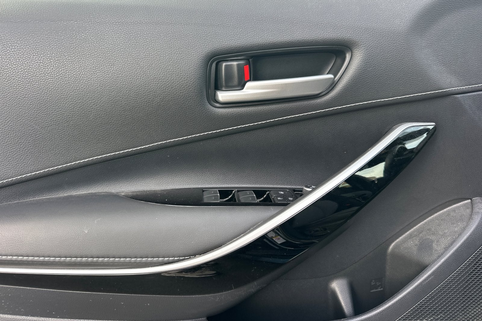 2020 Toyota Corolla Hatchback XSE