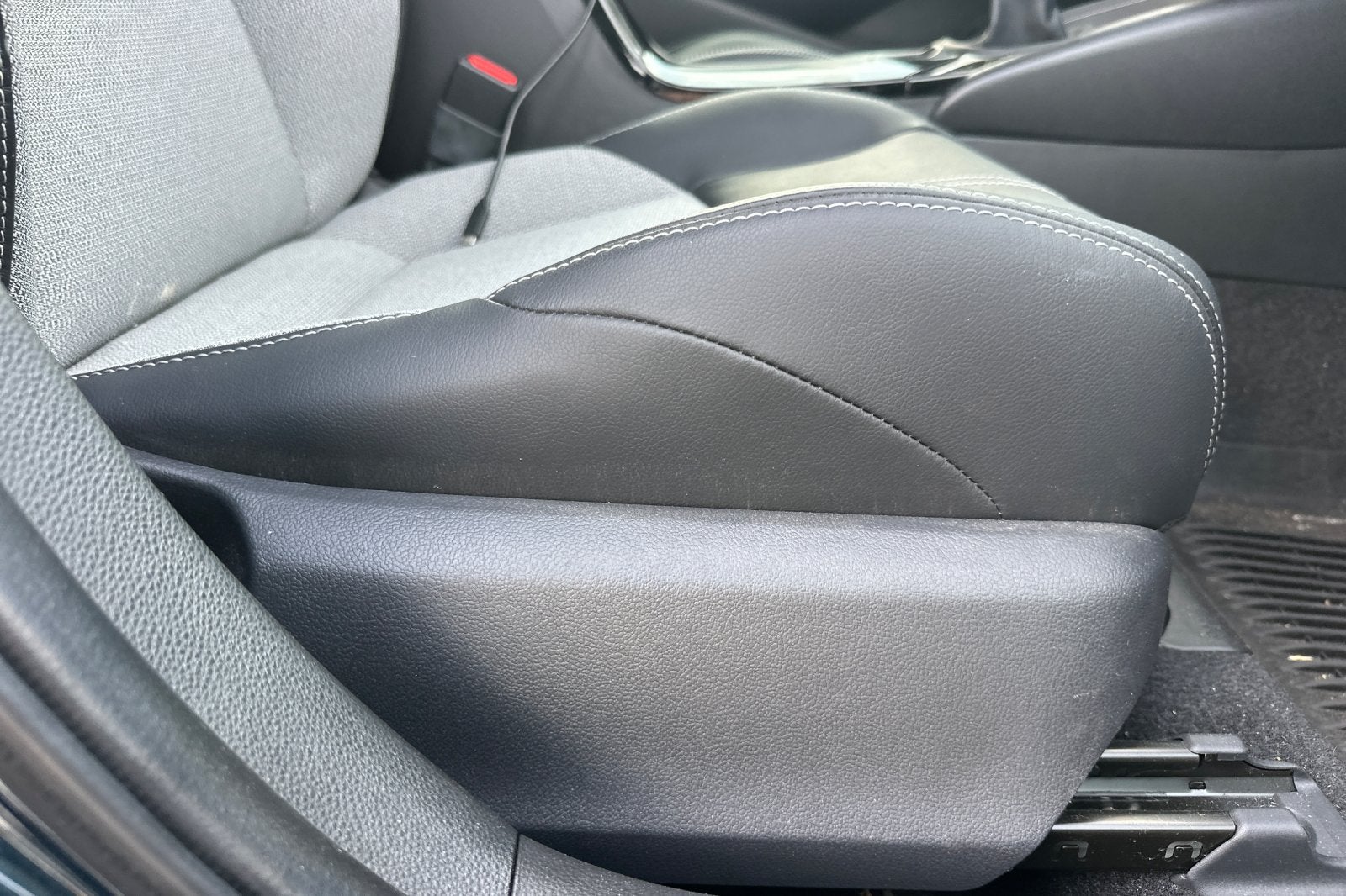 2020 Toyota Corolla Hatchback XSE