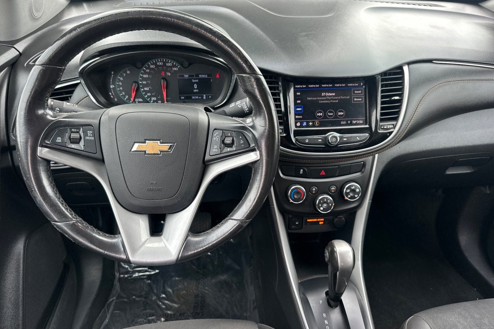 2022 Chevrolet Trax LT - Photo 16