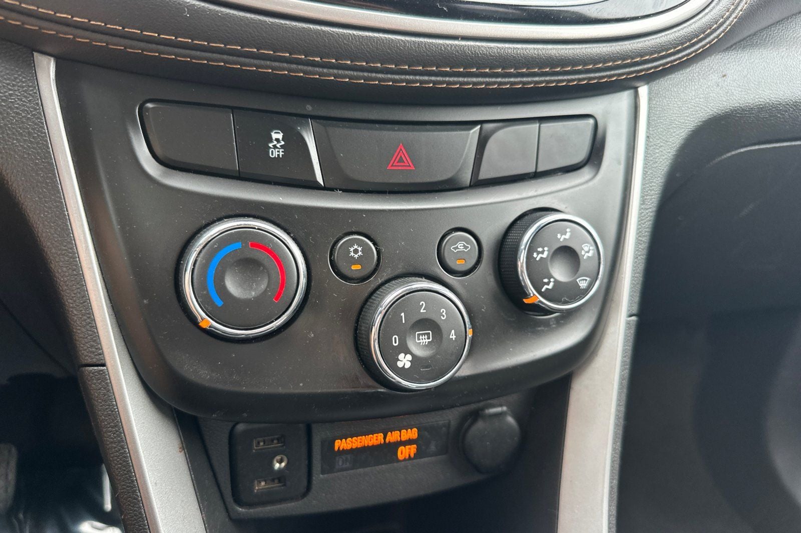 2022 Chevrolet Trax LT - Photo 27