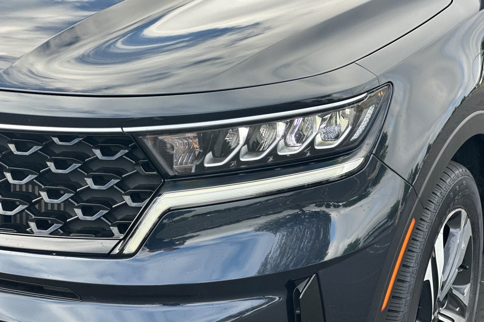 2023 Kia Sorento Hybrid EX