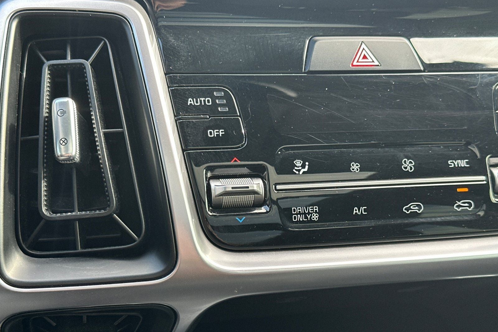 2024 Kia Sorento Hybrid EX