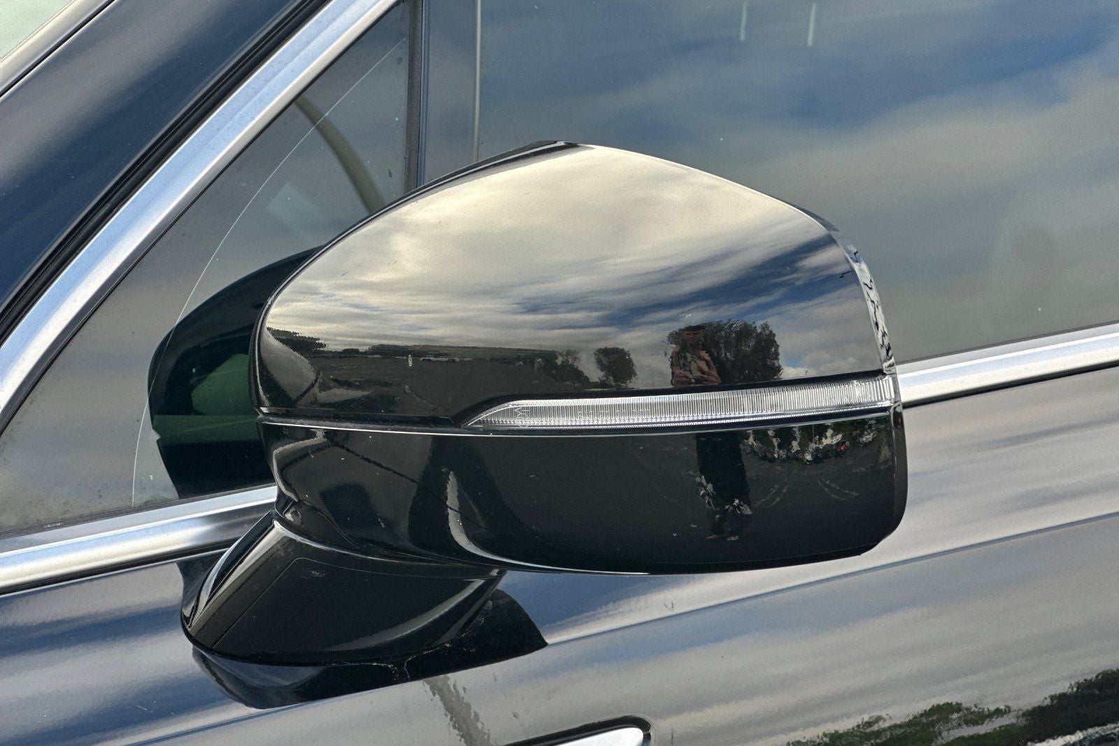 2024 Kia Sorento Hybrid EX