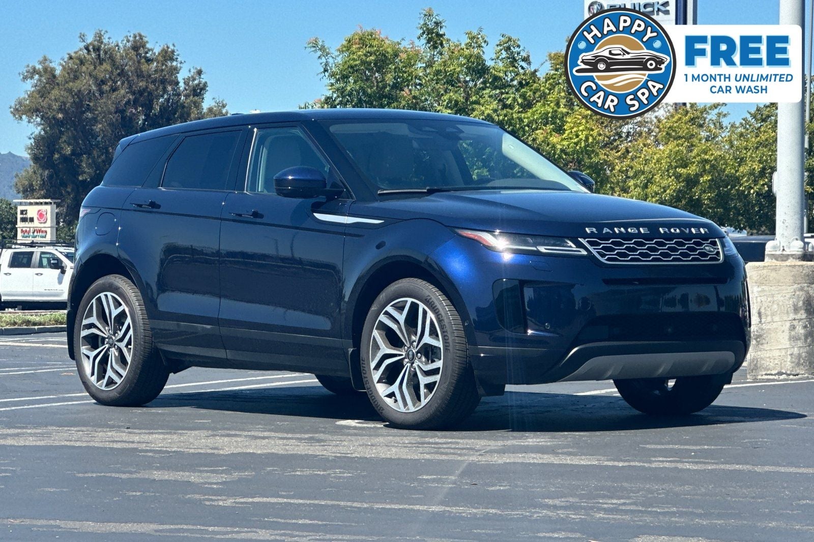 2022 Land Rover Range Rover Evoque SE's photo