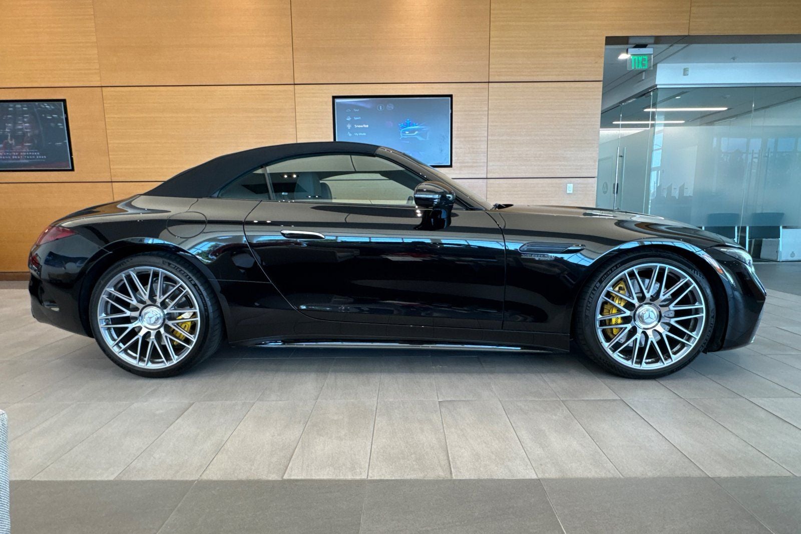 2022 Mercedes-Benz SL-Class SL 63 AMG® 4MATIC®