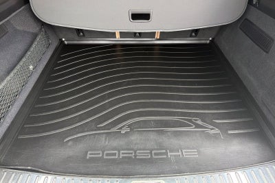 2023 Porsche Cayenne Base
